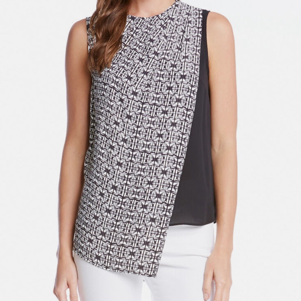 Karen Kane twist tank top in black and white